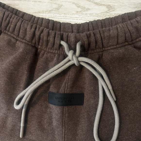 Essentials Dark Brown Shorts size XS - Picture 3 of 5